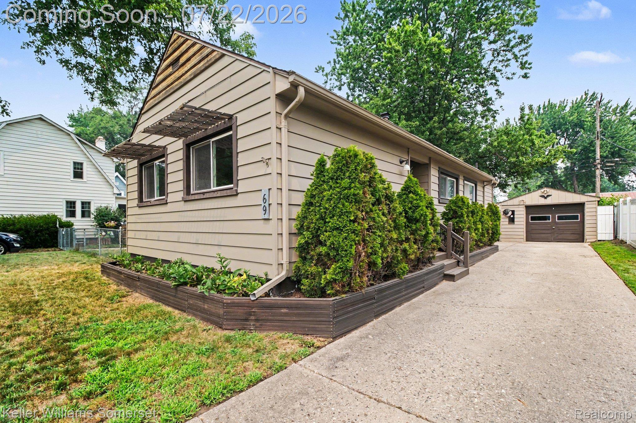 69 E Annabelle Avenue