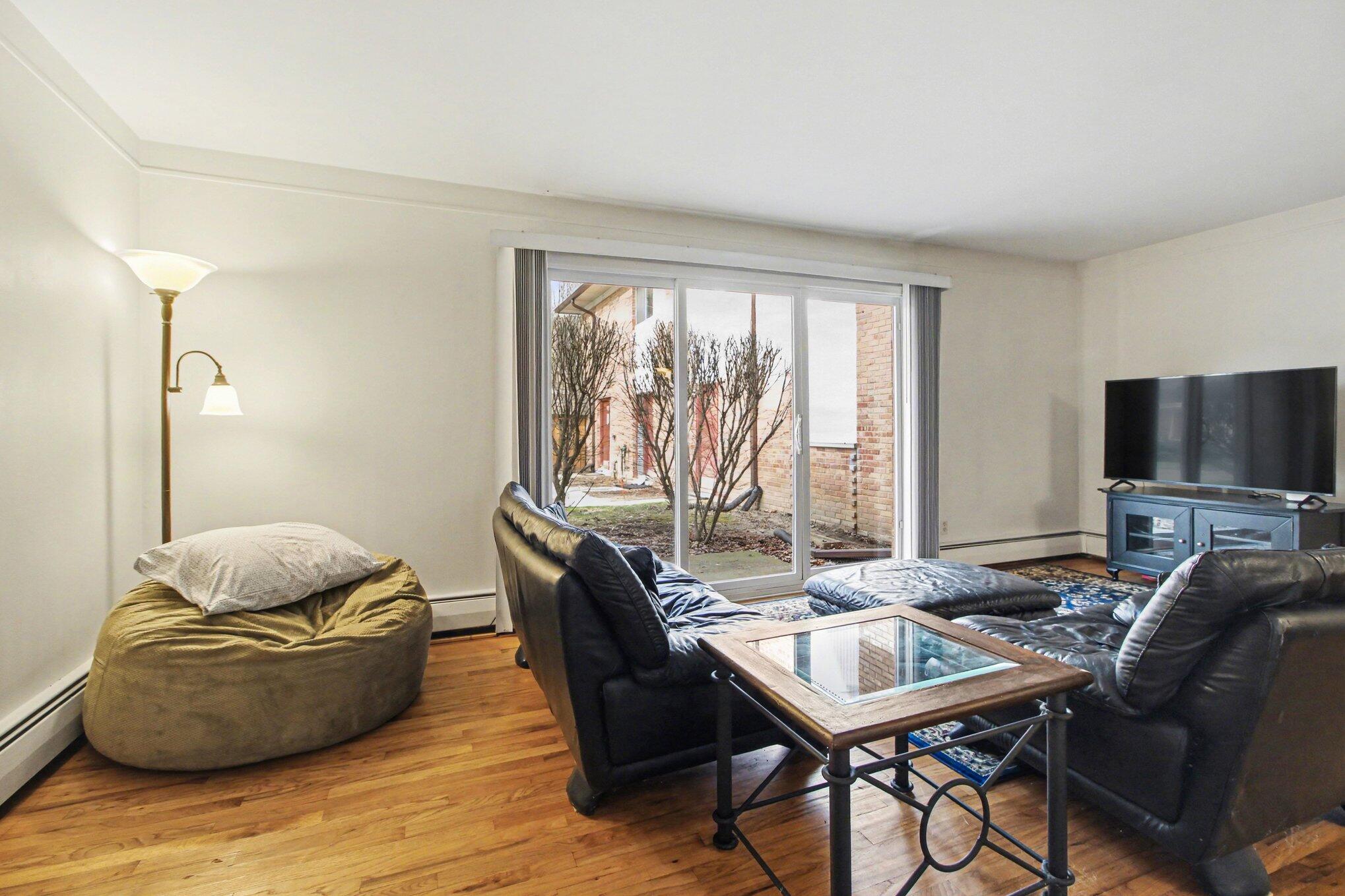 1257 Island Drive 101