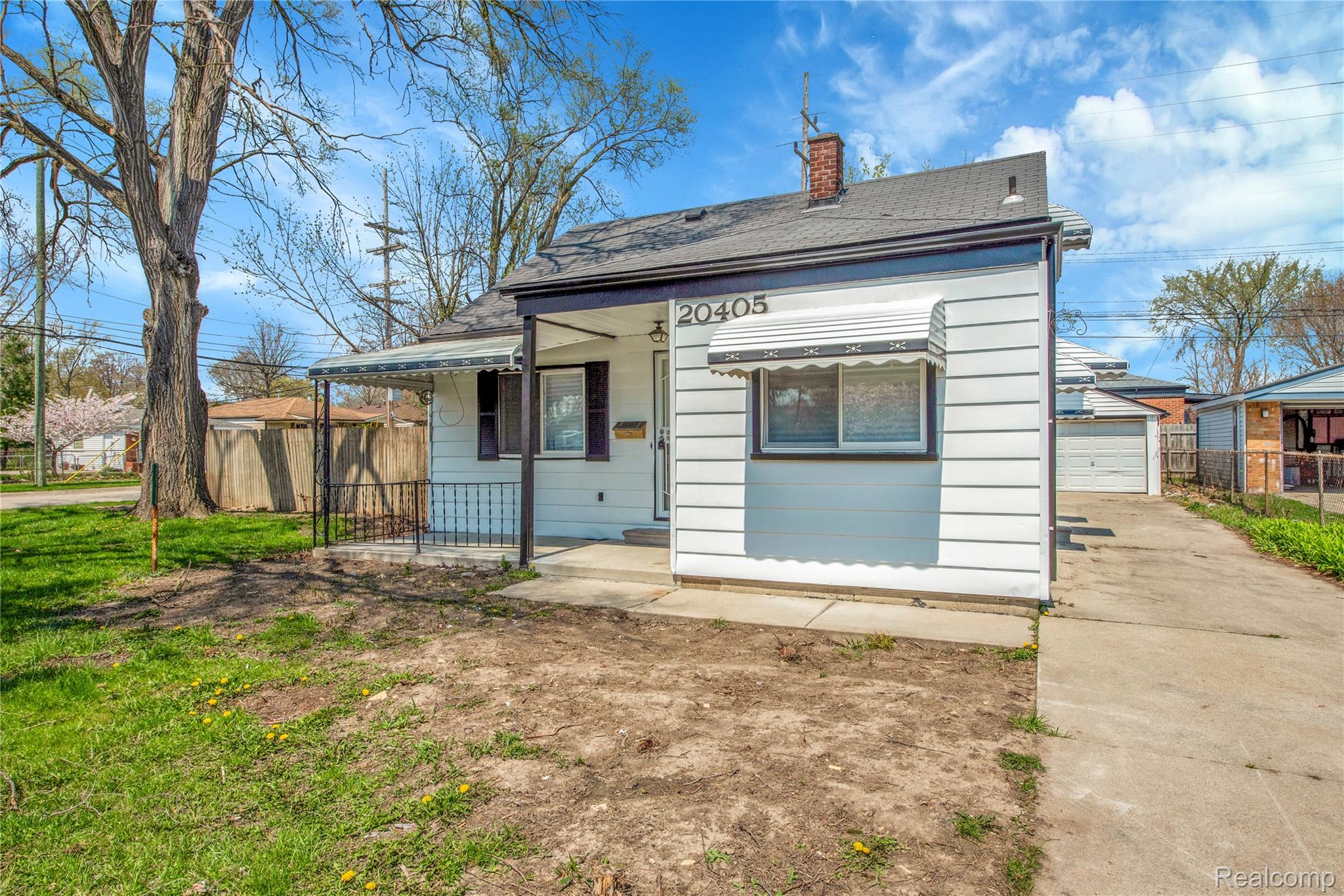 20405 E East 11 Mile Rd Road