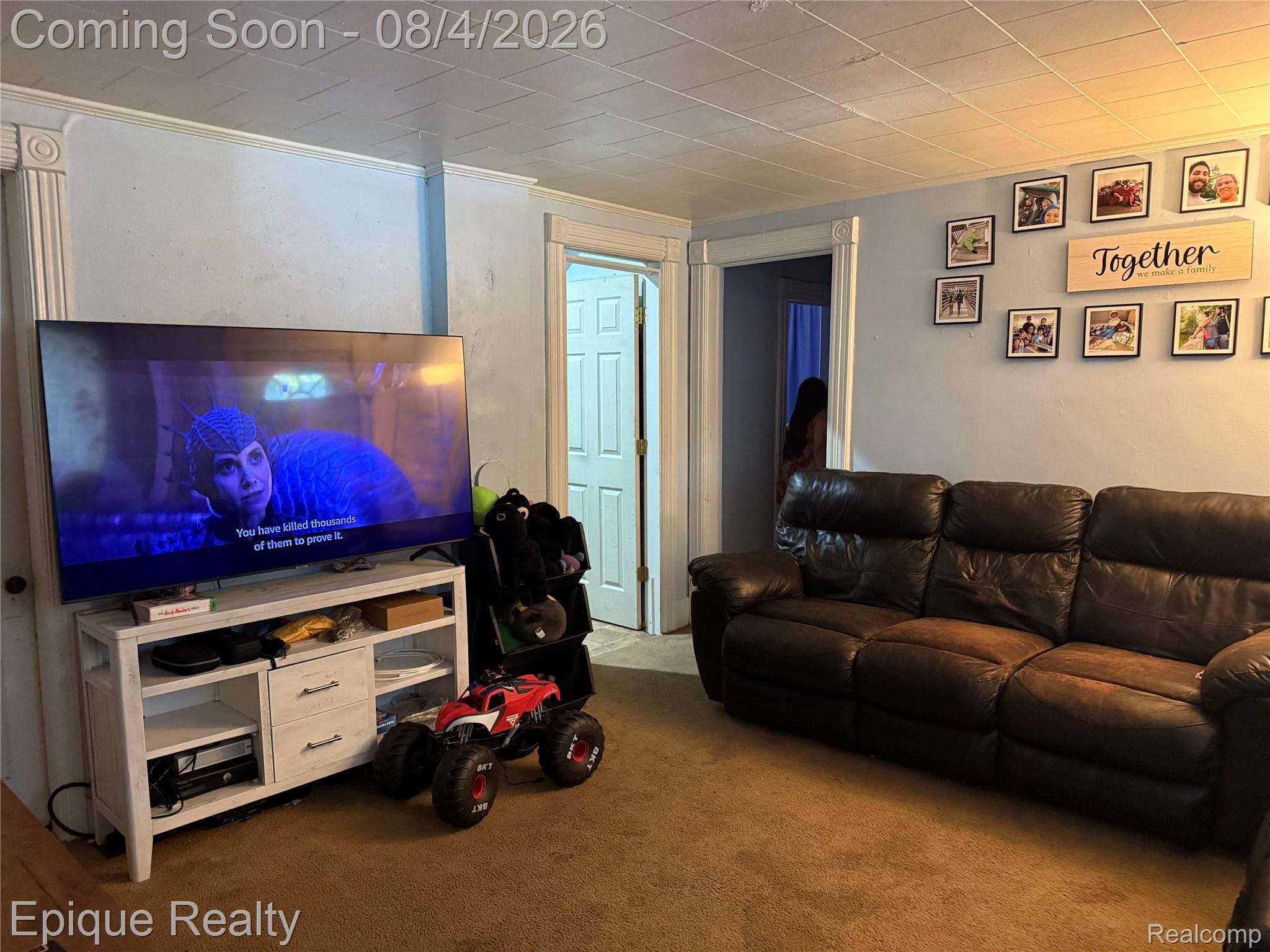 402 Black Street