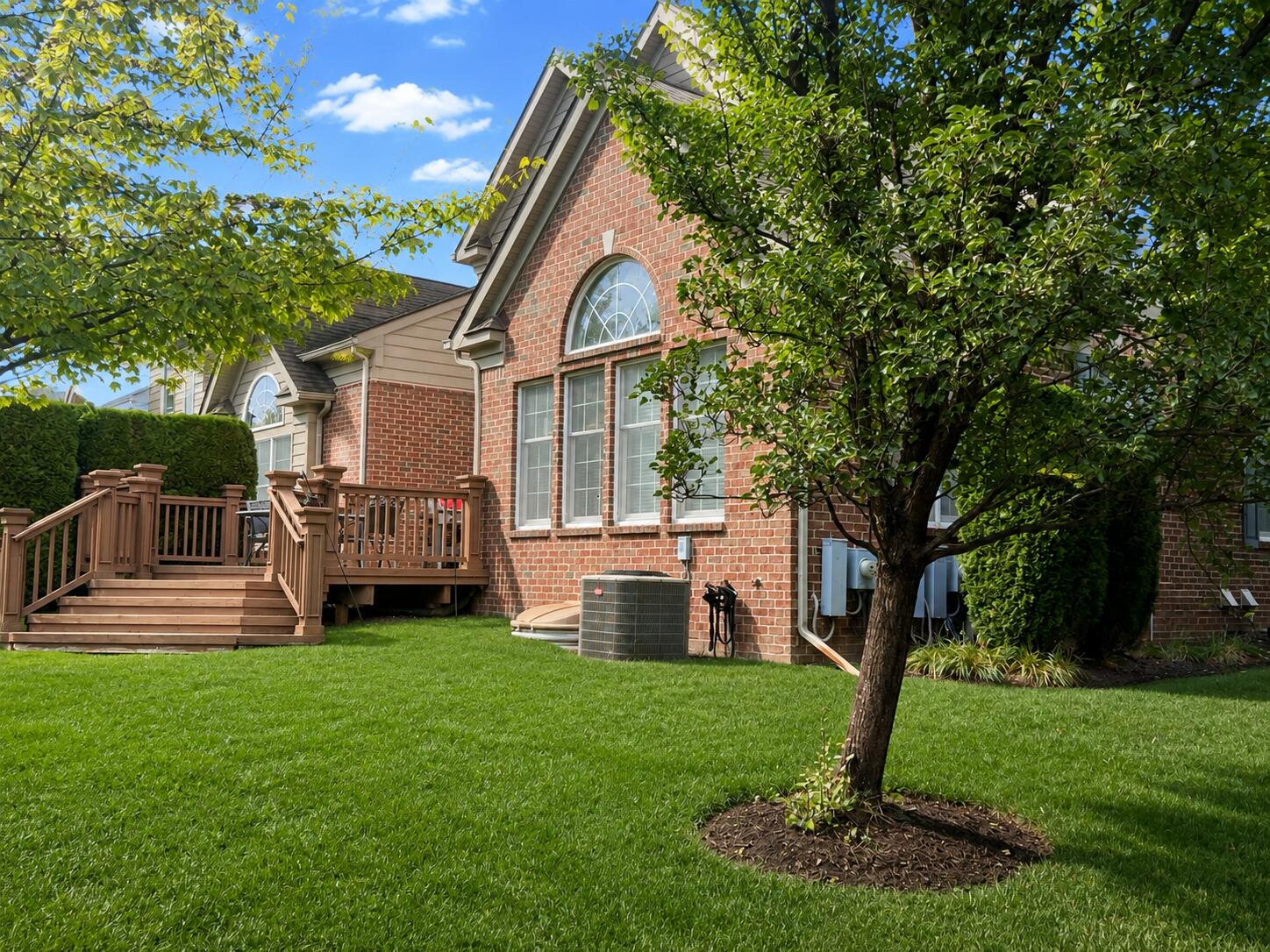 44742 Broadmoor Circle N