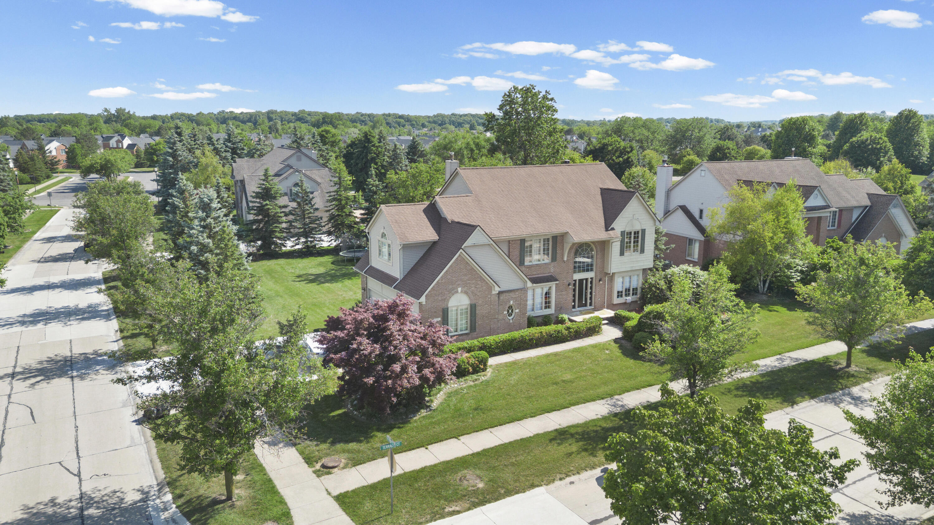 592 Terrace Court