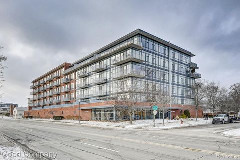 101 Curry Avenue 210 Royal Oak City MI 48067