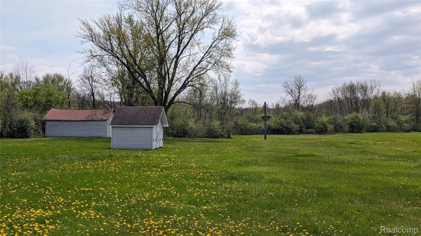 44043 TYLER RD, VAN BUREN TOWNSHIP, MI 48111 - Image 7675983c4e55021ec5b9307f053da85d/559046699