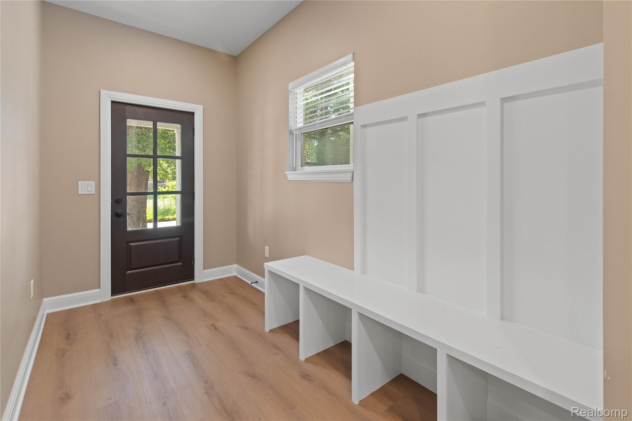 Detroit City, Michigan 48209, United States, 2 Bedrooms Bedrooms, ,1 BathroomBathrooms,Residential,Active,159466