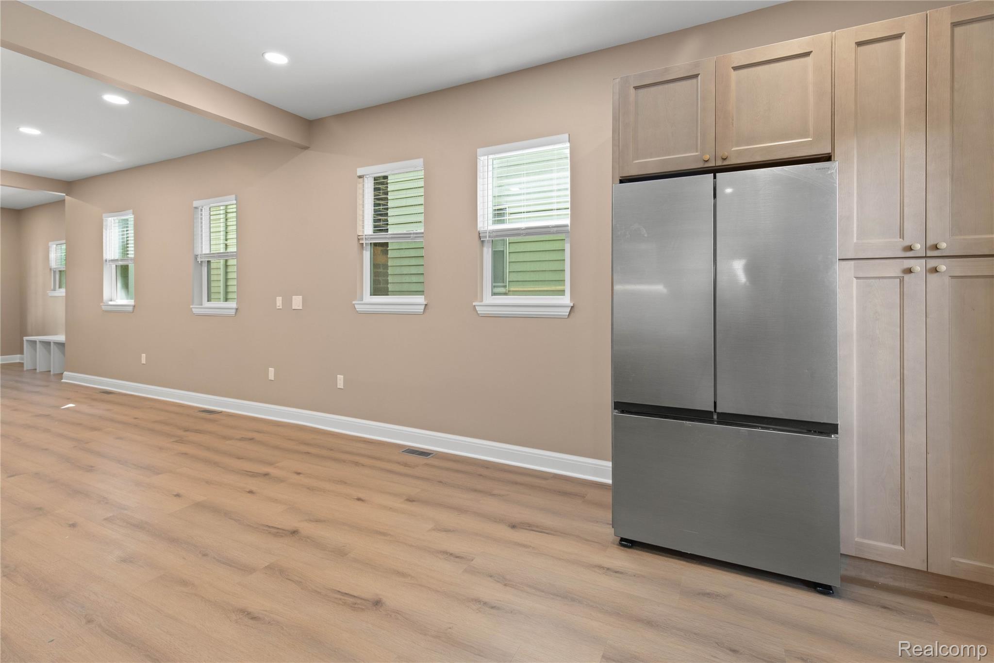 Detroit City, Michigan 48209, United States, 2 Bedrooms Bedrooms, ,1 BathroomBathrooms,Residential,Active,159466