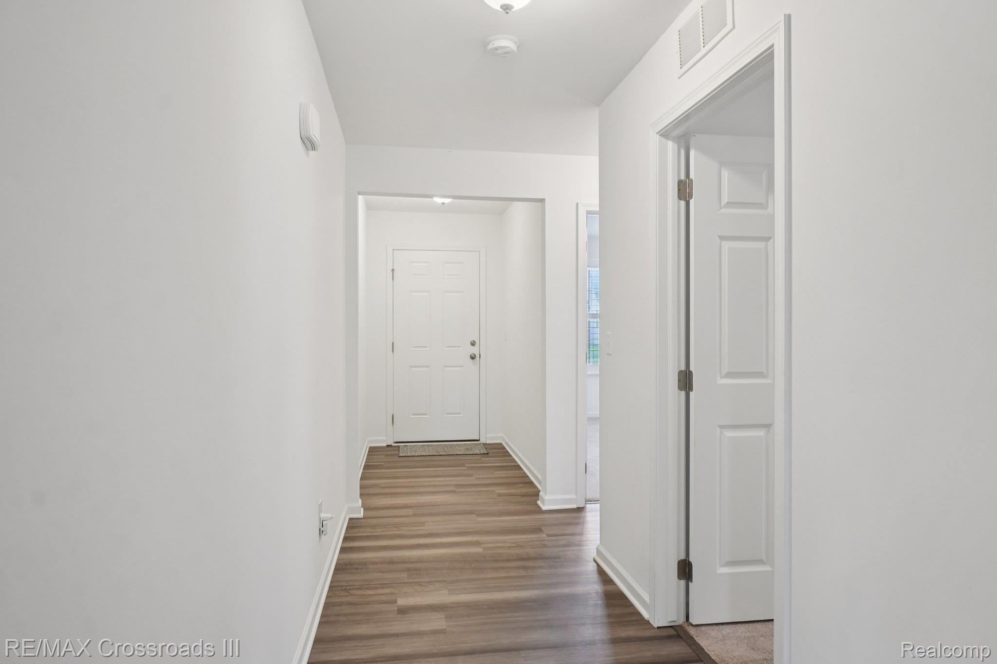 10324 Swan Lake Circle