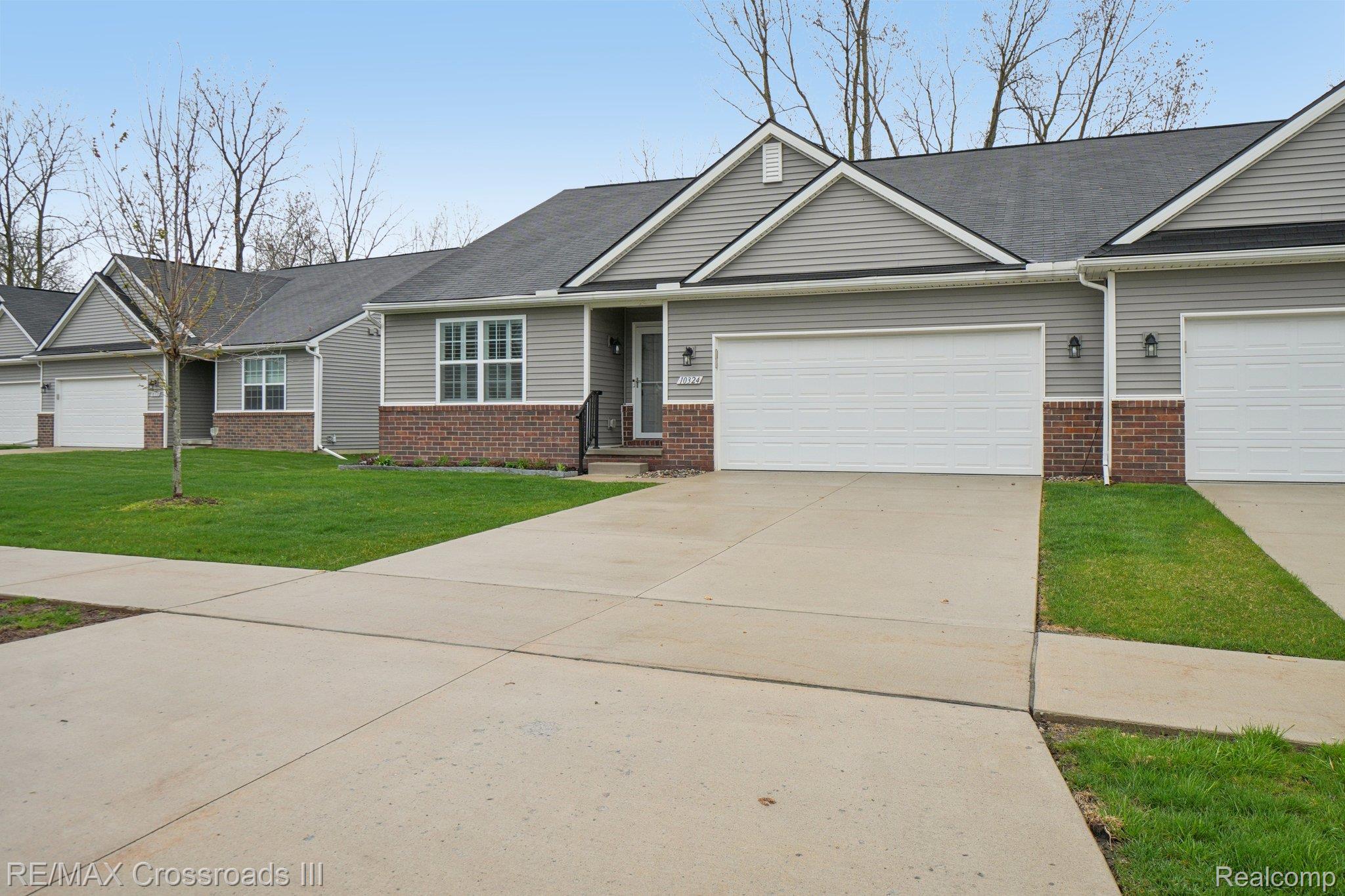10324 Swan Lake Circle