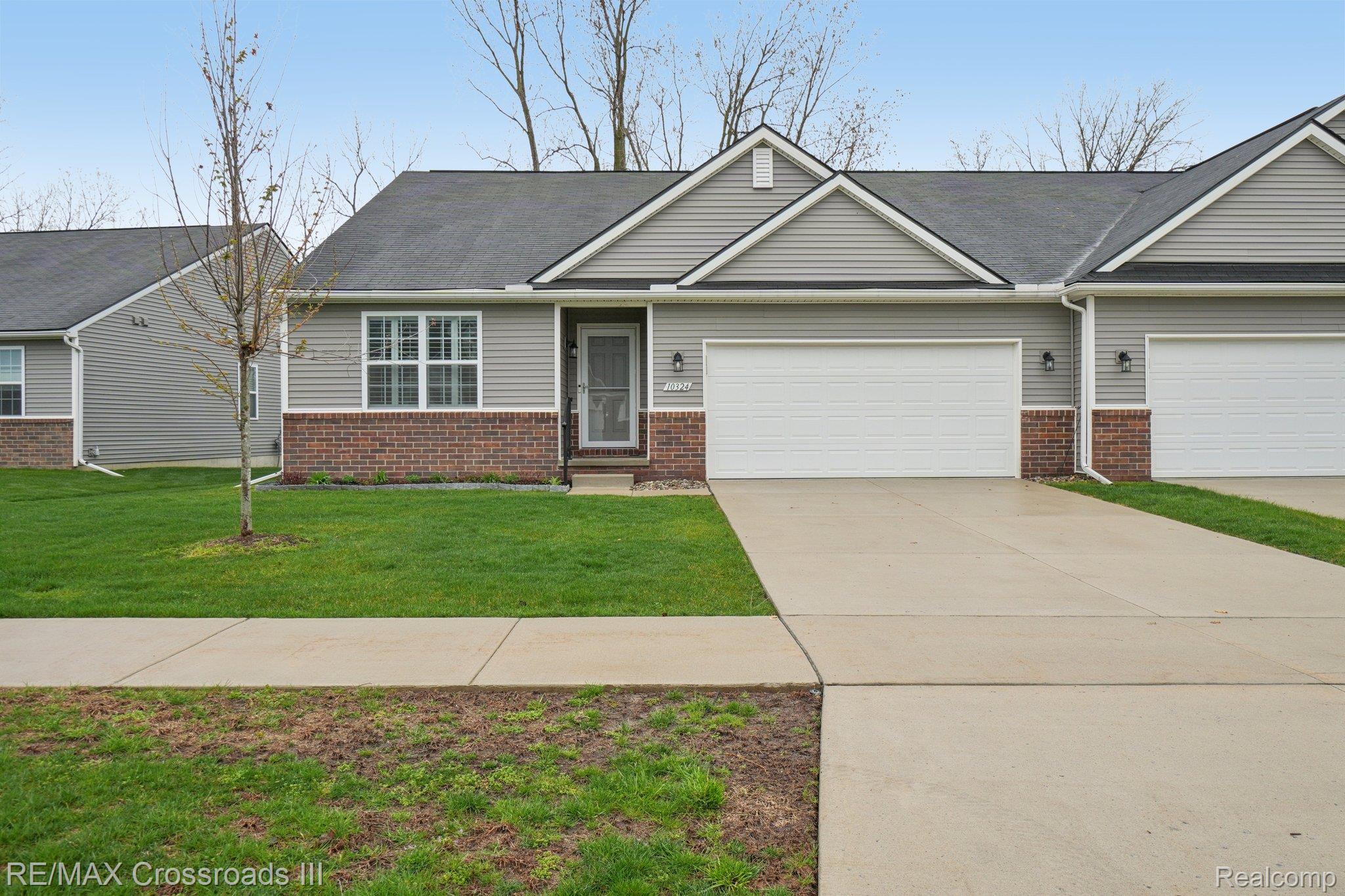 10324 Swan Lake Circle