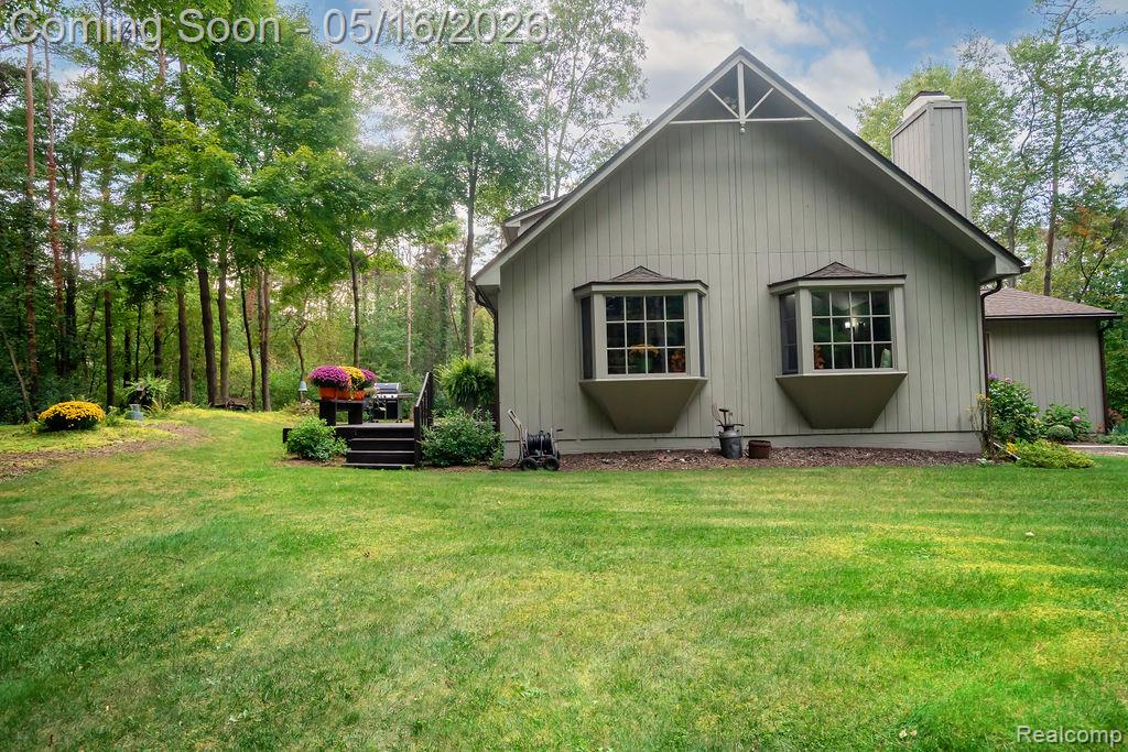 9256 Pine Hill Trail