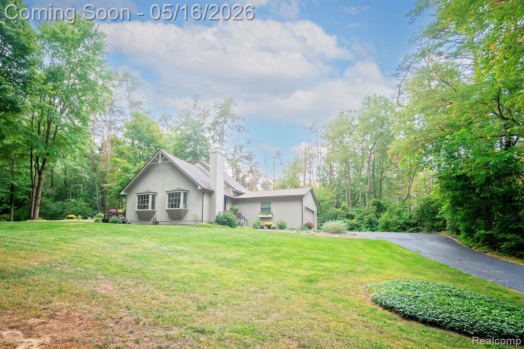 9256 Pine Hill Trail