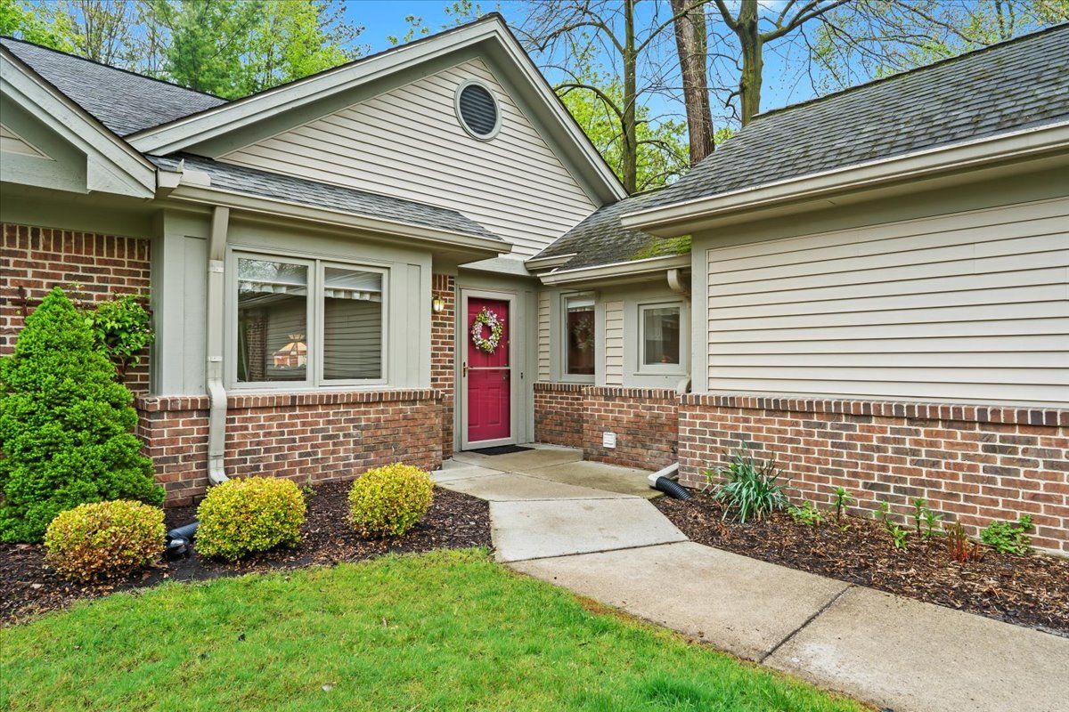 21290 JUNIPER Court 76