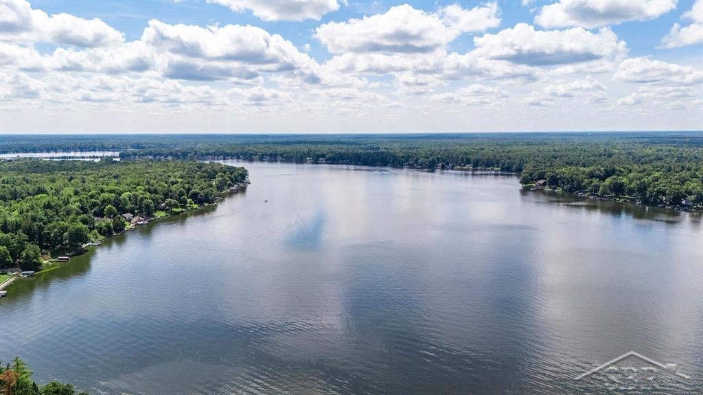Lot 12 N Genrich Drive