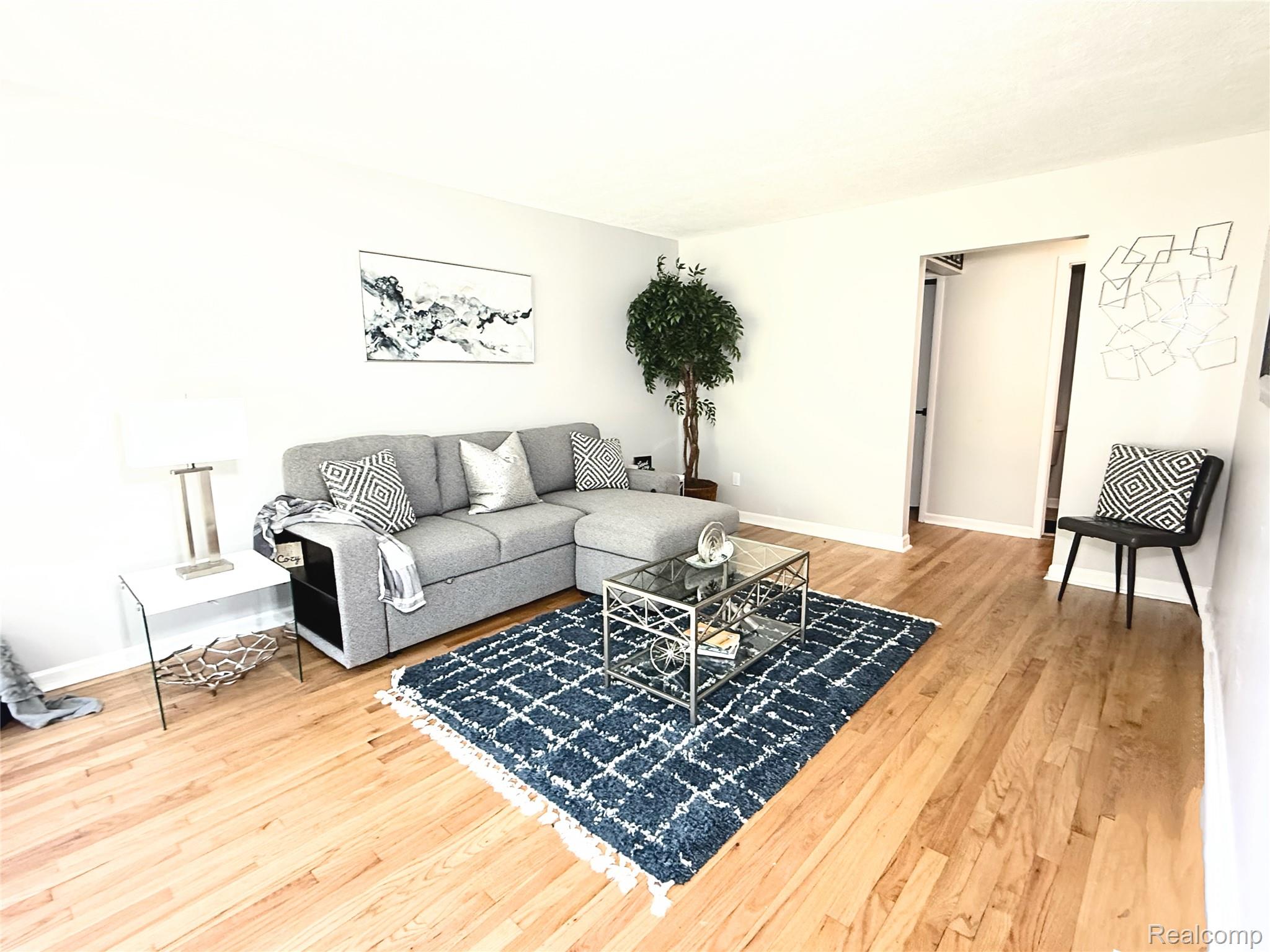 20195 Ledgestone Street