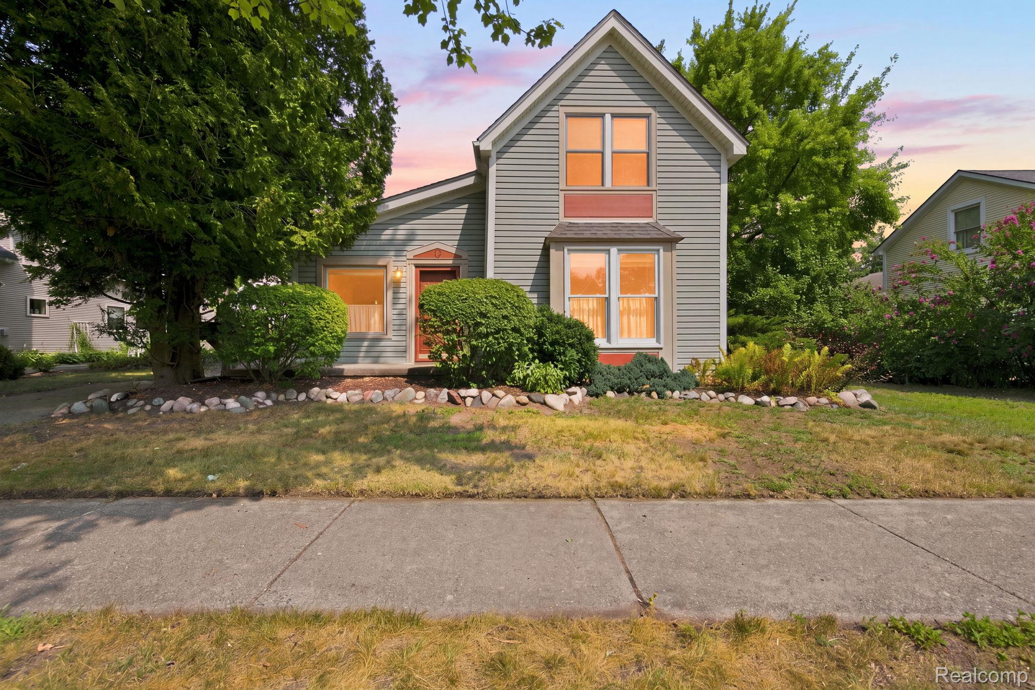 79 Dennison Street