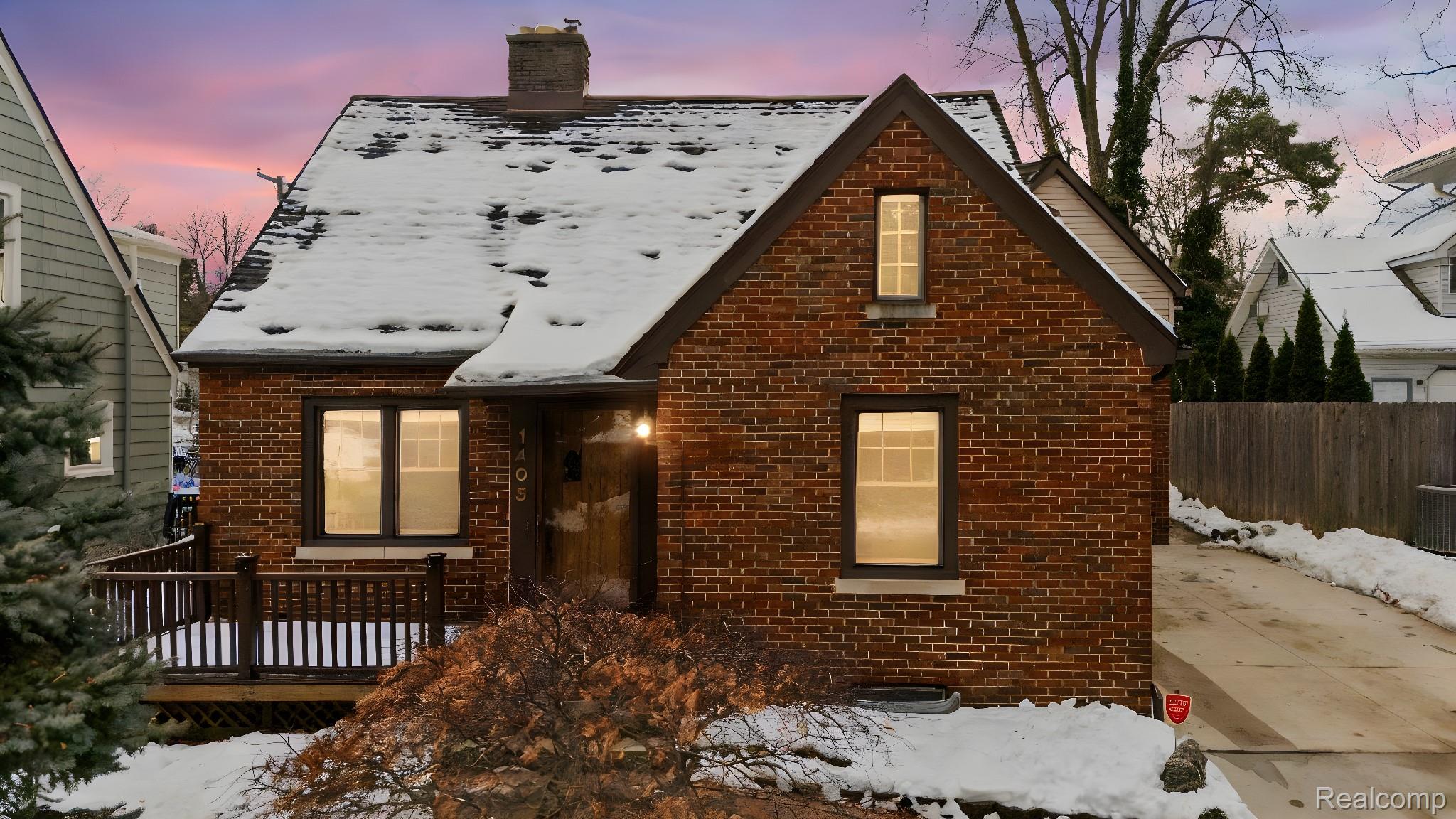 1405 W Liberty Street