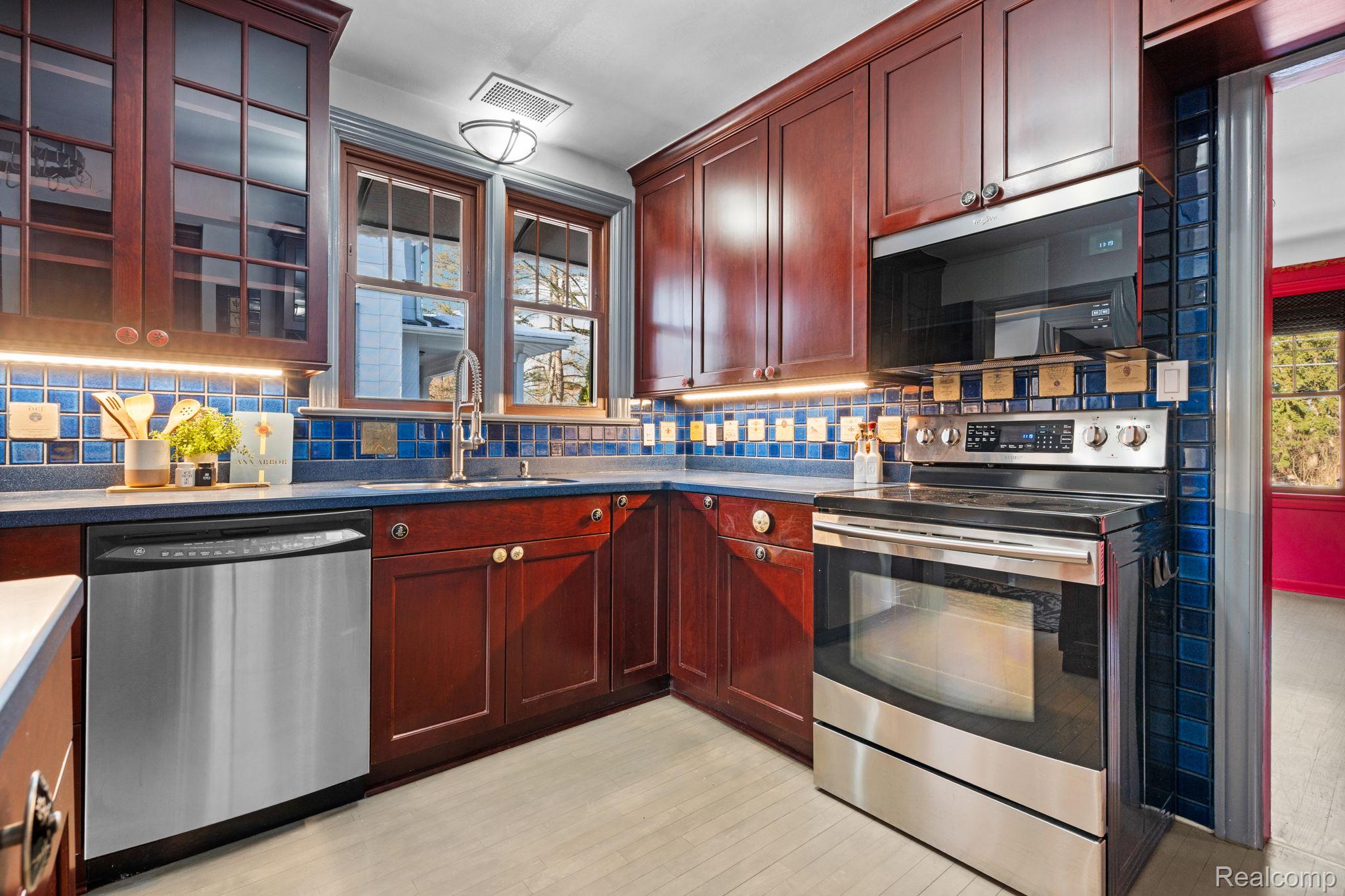 1405 W Liberty Street