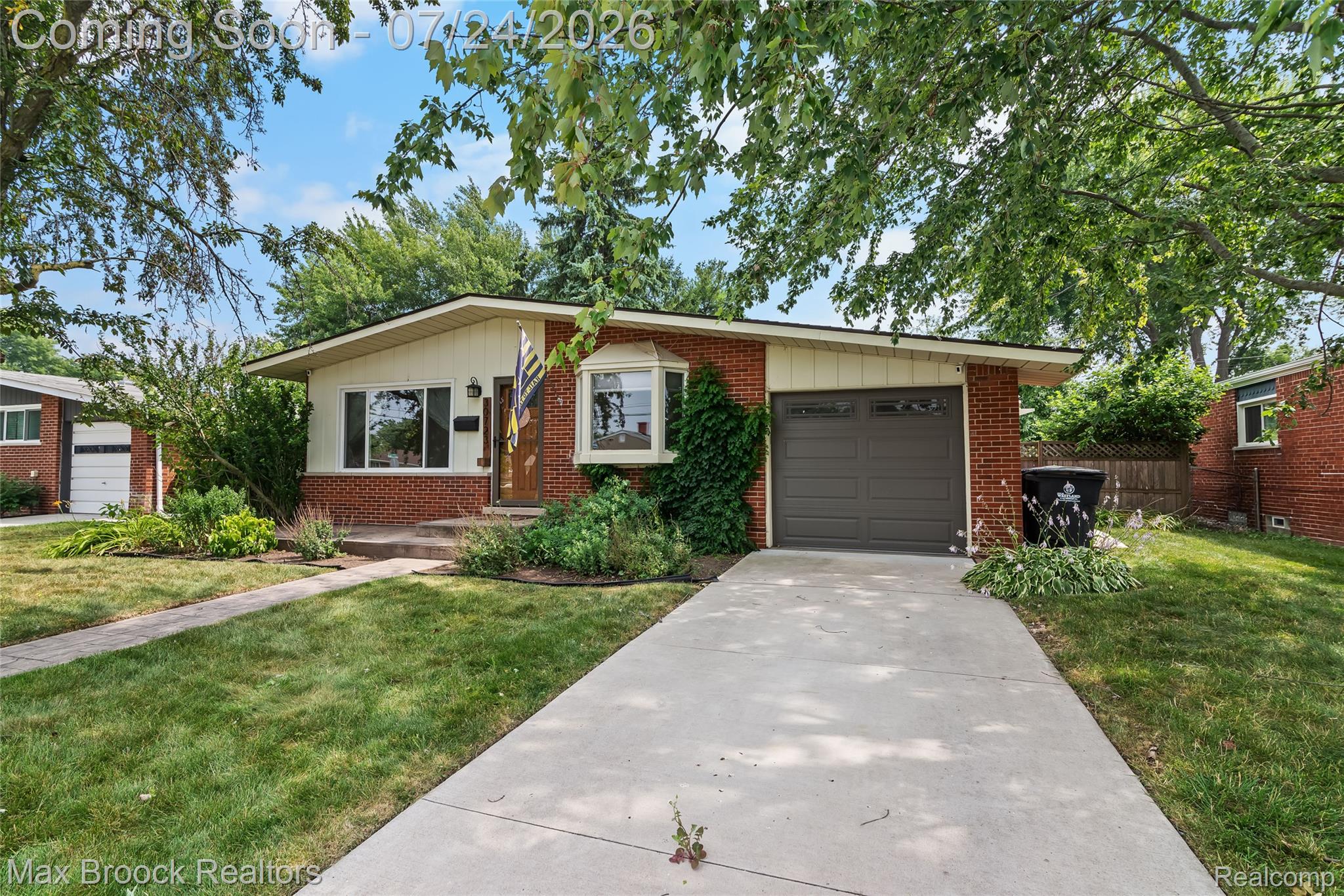 30723 Lonnie Boulevard
