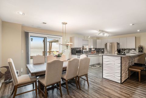A home in WaterfordCharterTownship_Oakland