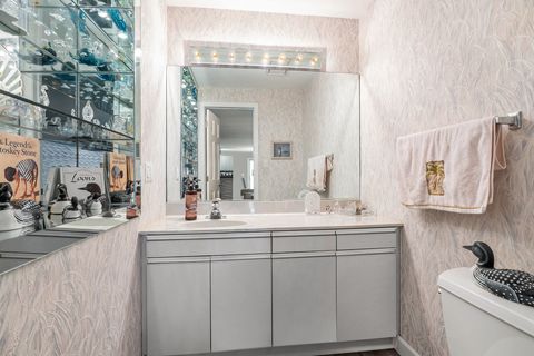 A home in WaterfordCharterTownship_Oakland