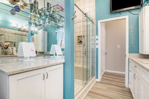 A home in WaterfordCharterTownship_Oakland