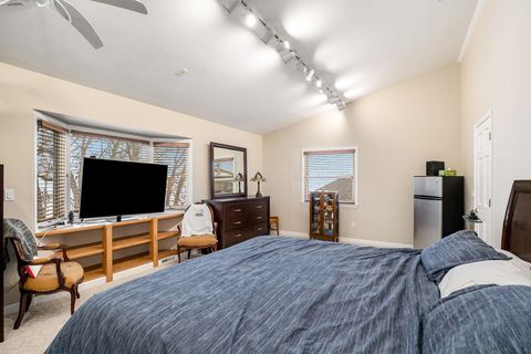 A home in WaterfordCharterTownship_Oakland