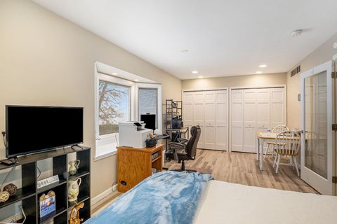 A home in WaterfordCharterTownship_Oakland