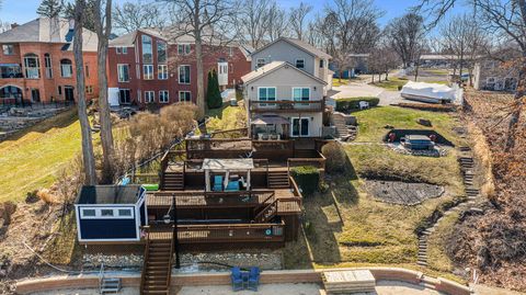 A home in WaterfordCharterTownship_Oakland