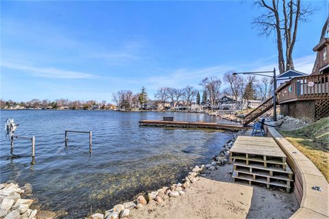 A home in WaterfordCharterTownship_Oakland