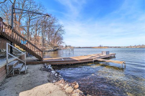 A home in WaterfordCharterTownship_Oakland