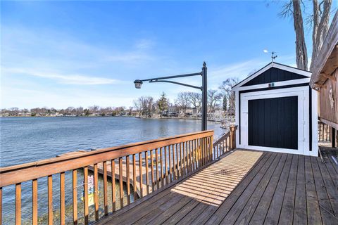 A home in WaterfordCharterTownship_Oakland