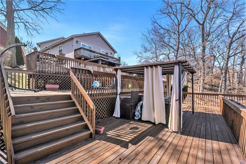 A home in WaterfordCharterTownship_Oakland