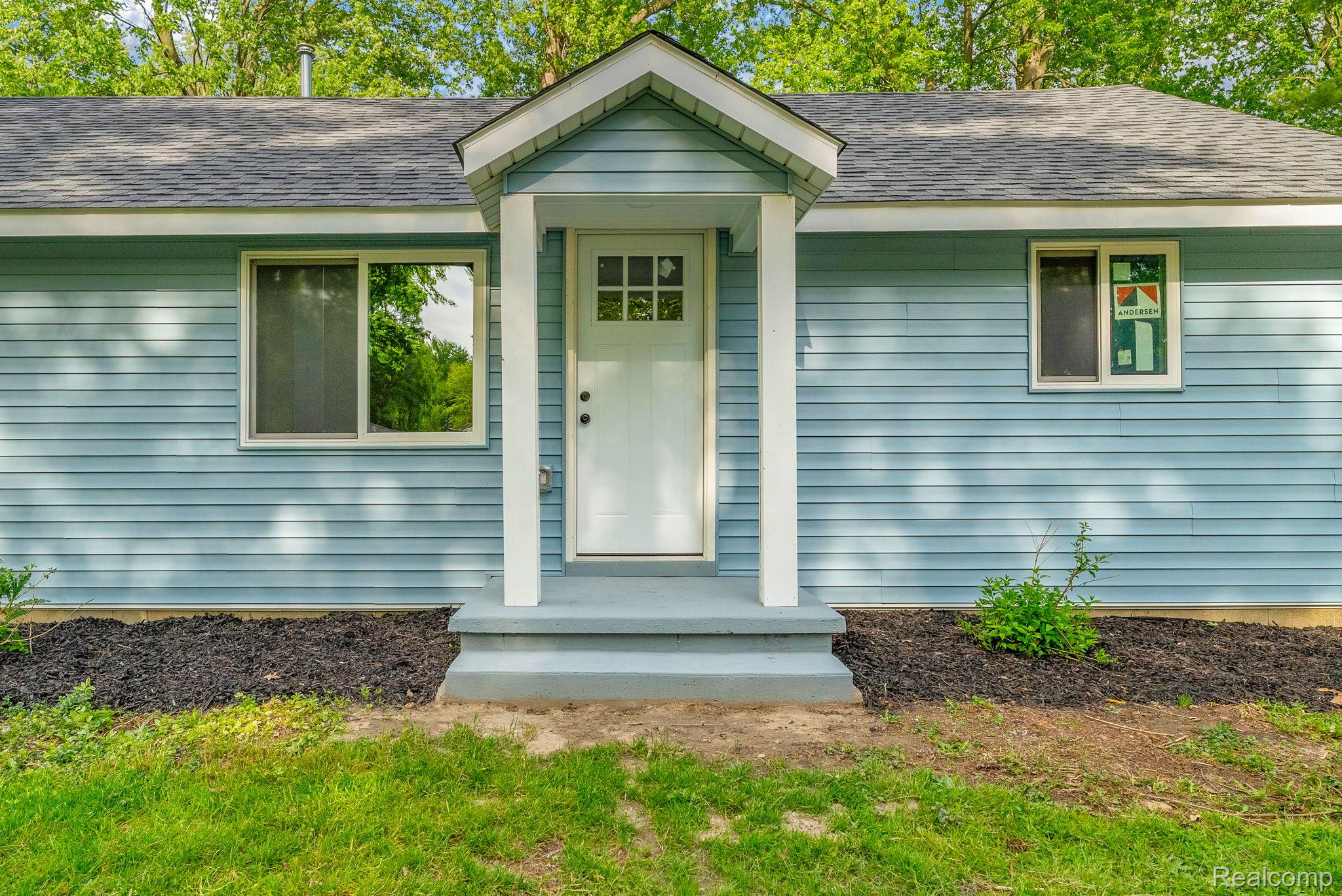 34 Pack Street