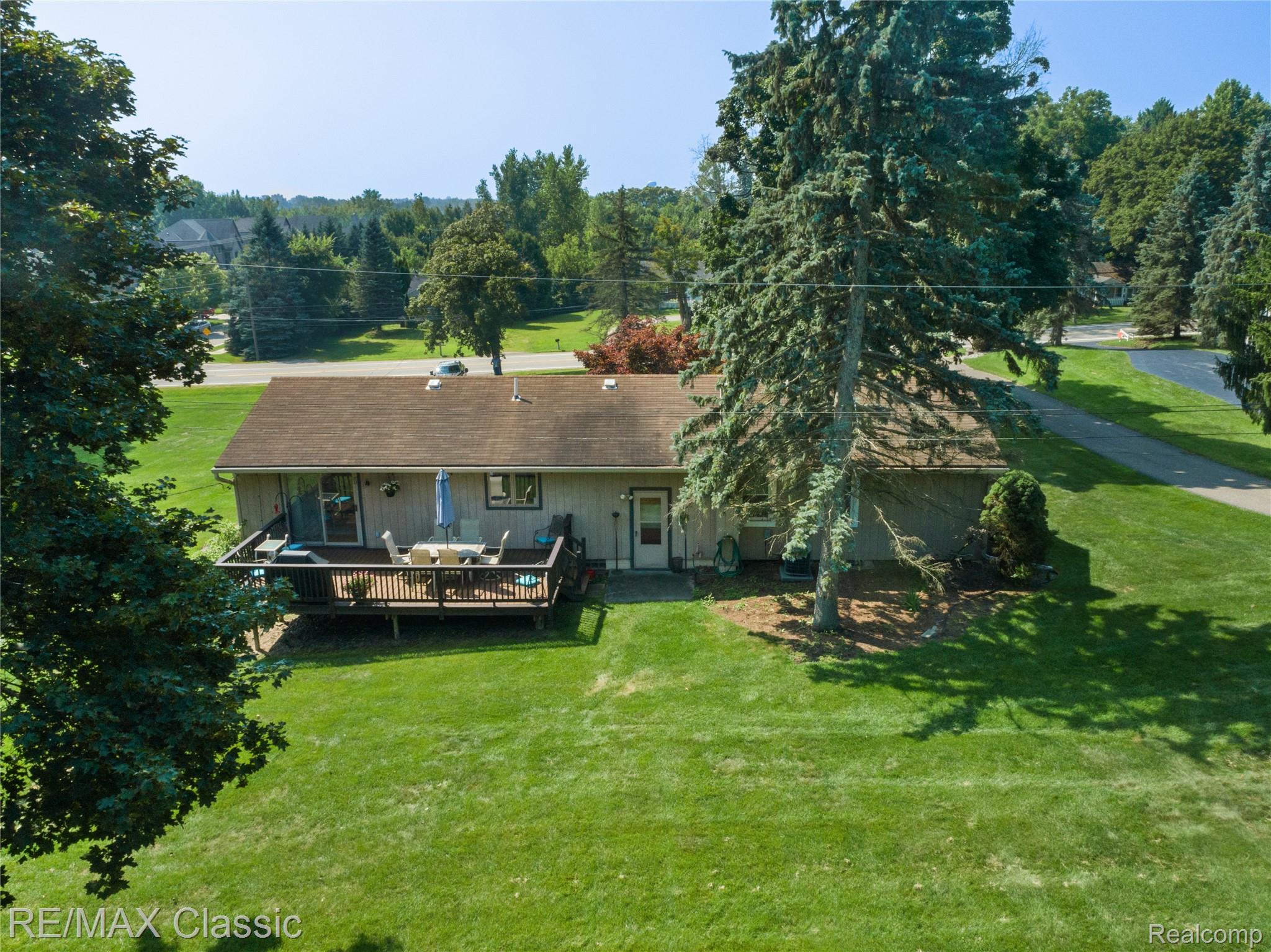 47850 7 Mile Road