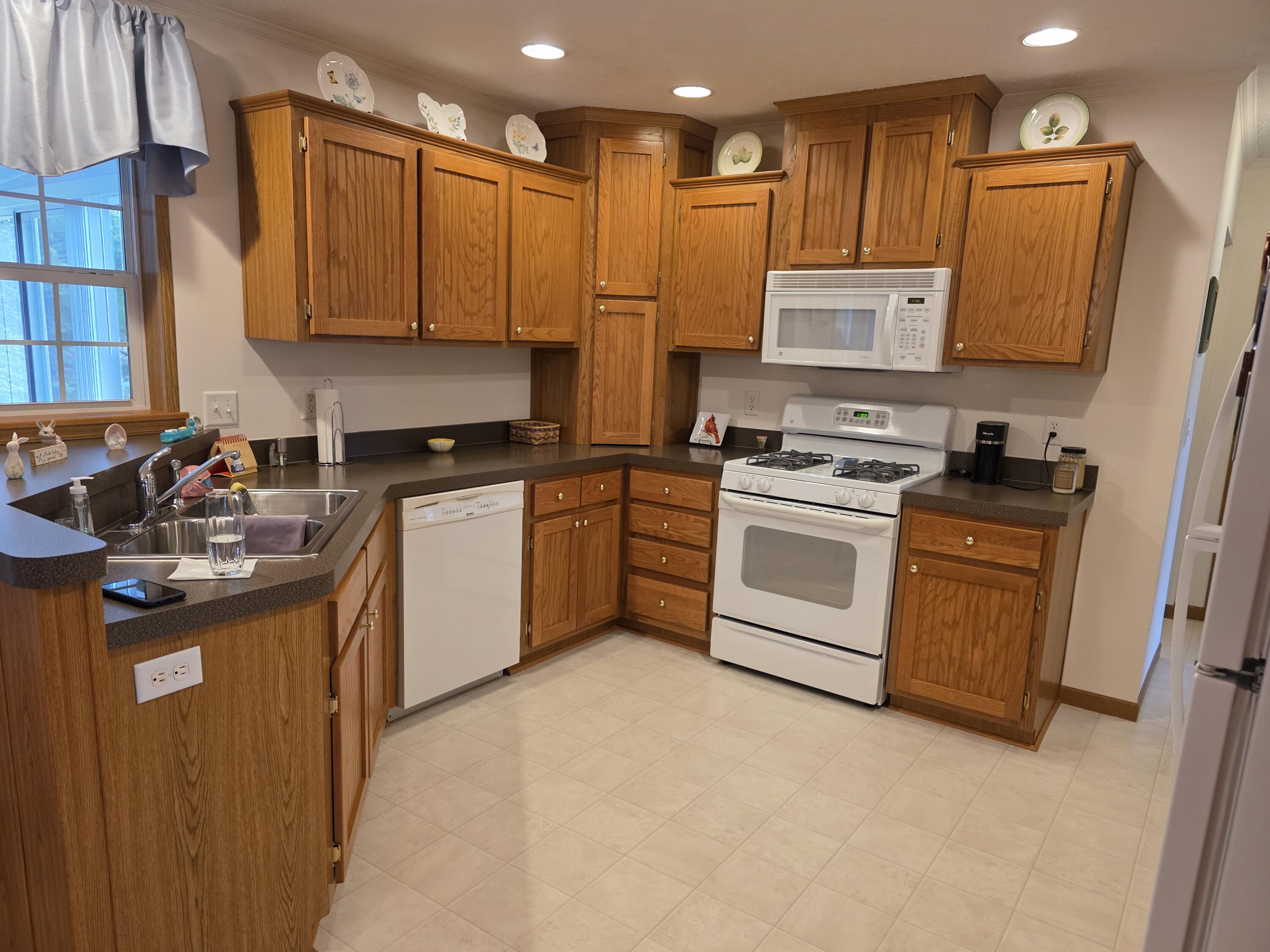 1412 Westwind Lane