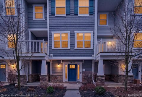 2683 Harvard Road Berkley City MI 48072