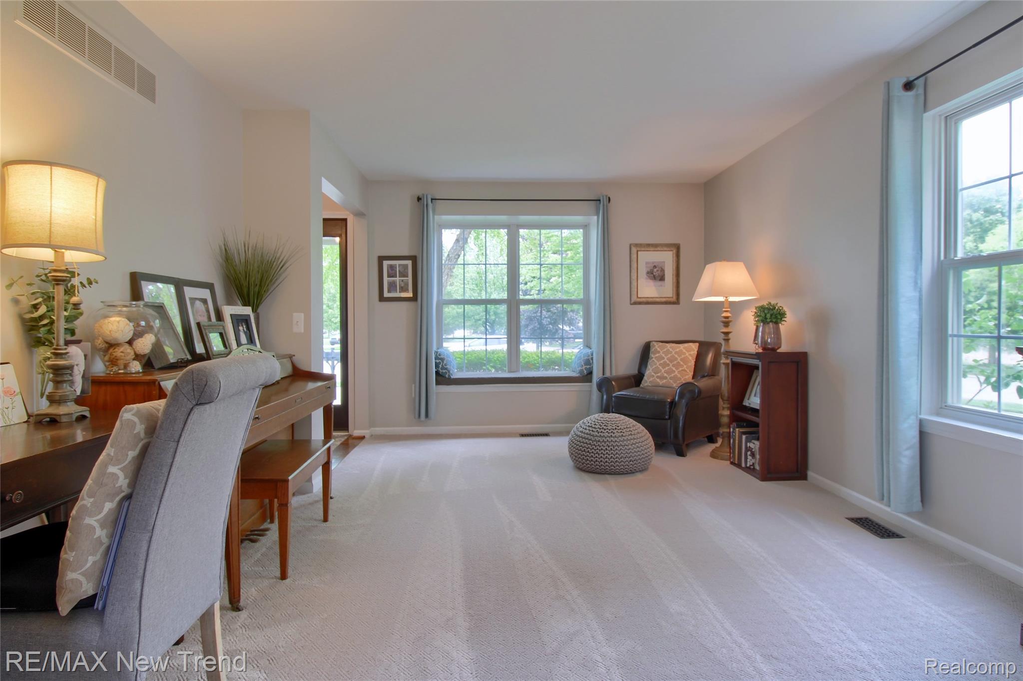 1029 Shetland Drive