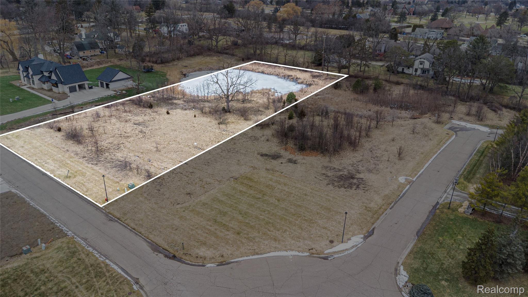 unit 20 Fairway Trail