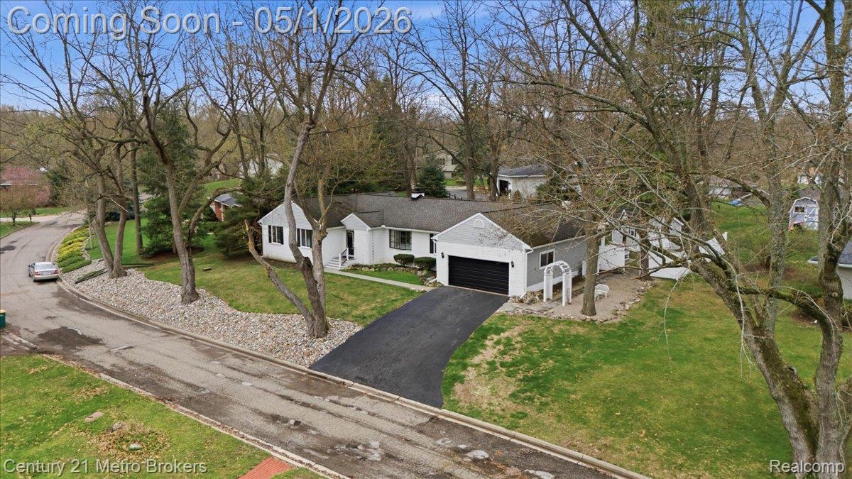5060 Oneida Drive