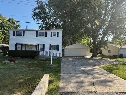1409 Lynton Avenue Flint Charter Township MI 48507
