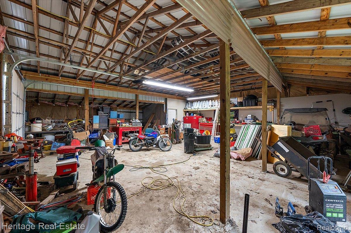 3337 Le valley Road