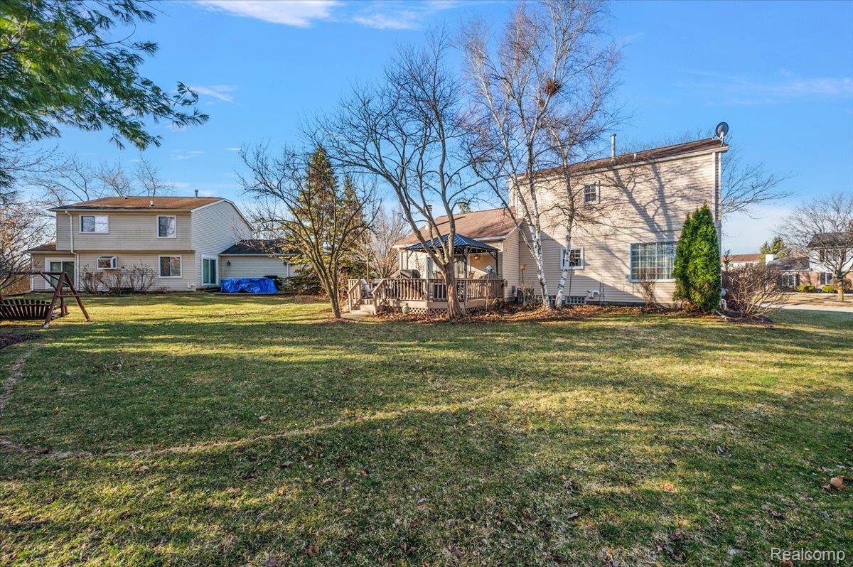 24546 Fairway Hills Drive