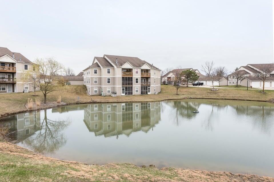 1550 Oakfield Drive