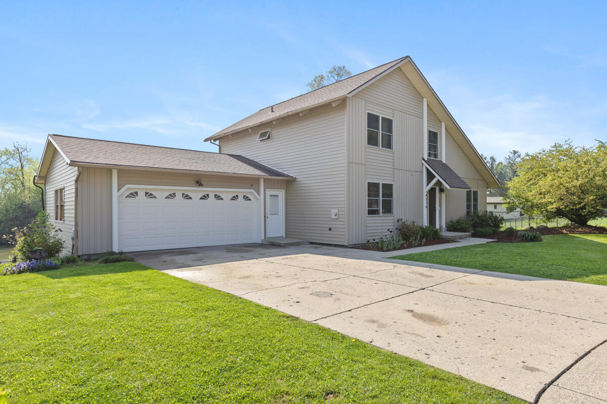 4310 Mayaka Court SW