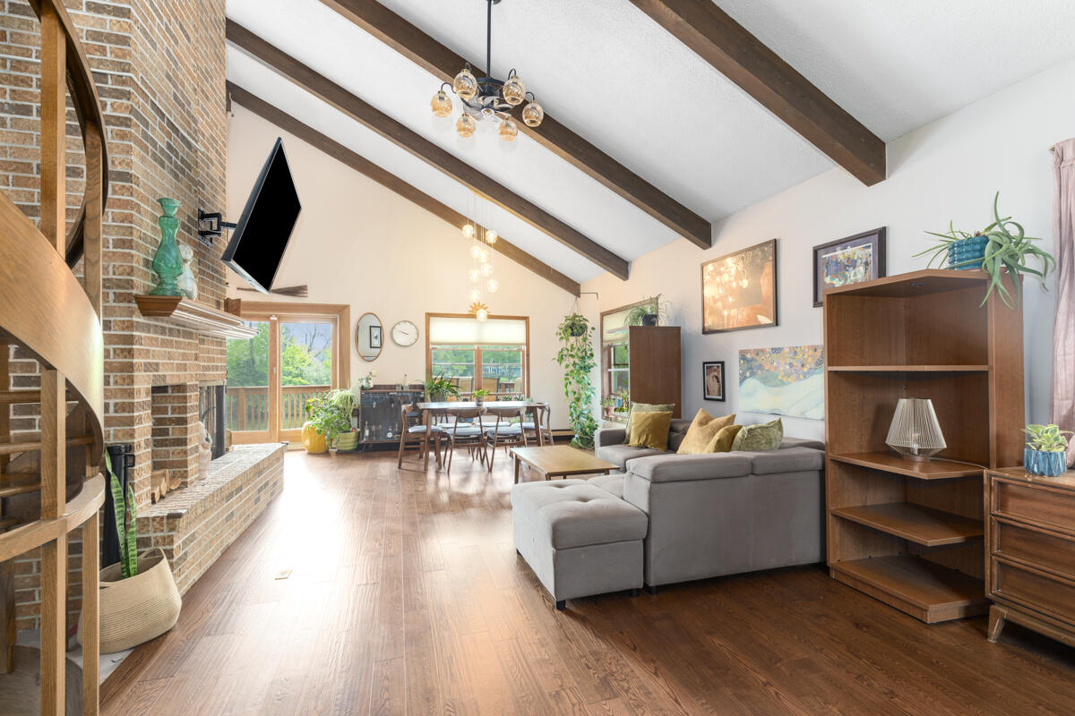 4310 Mayaka Court SW