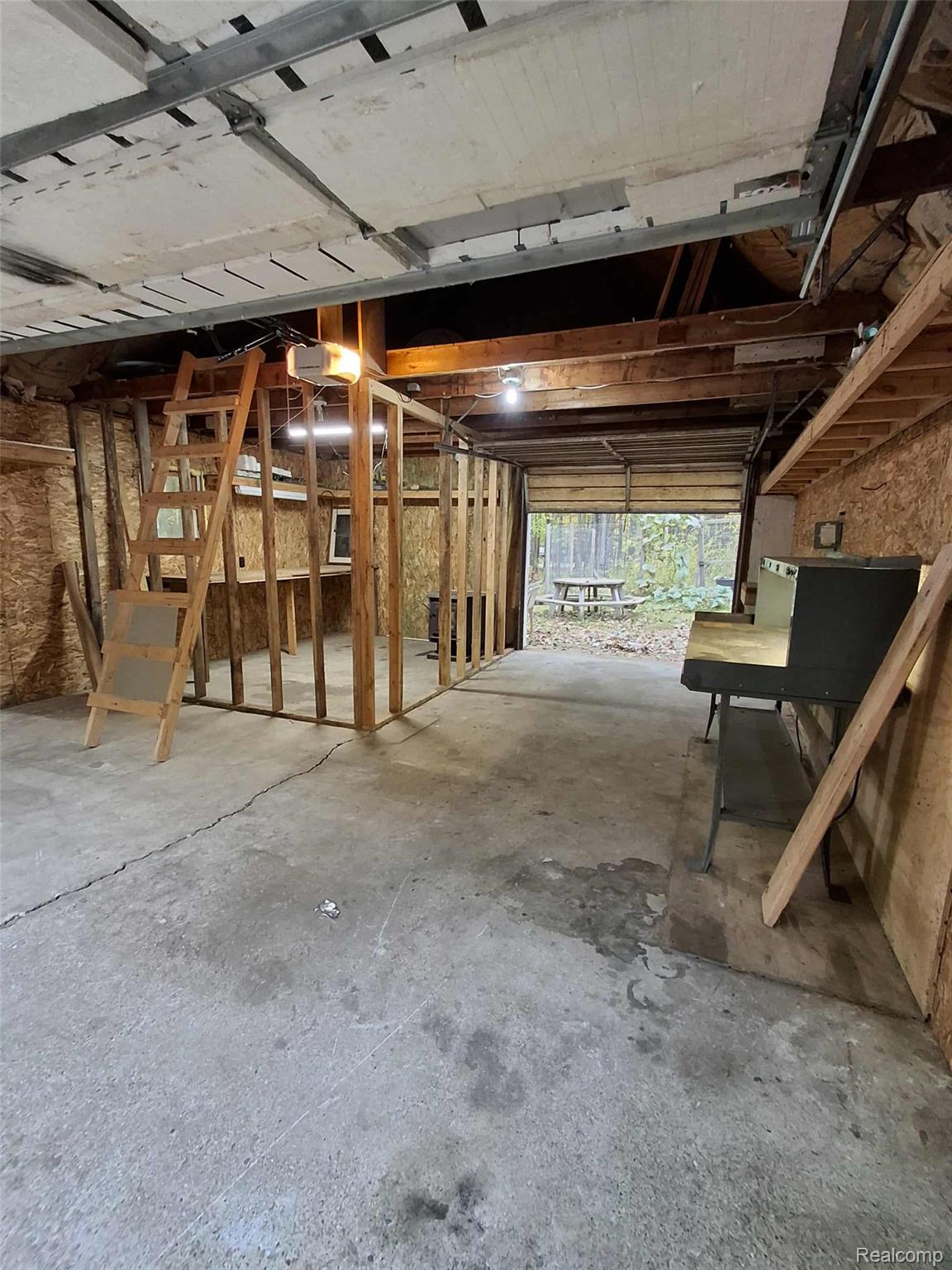 12090 Cape Breton Drive