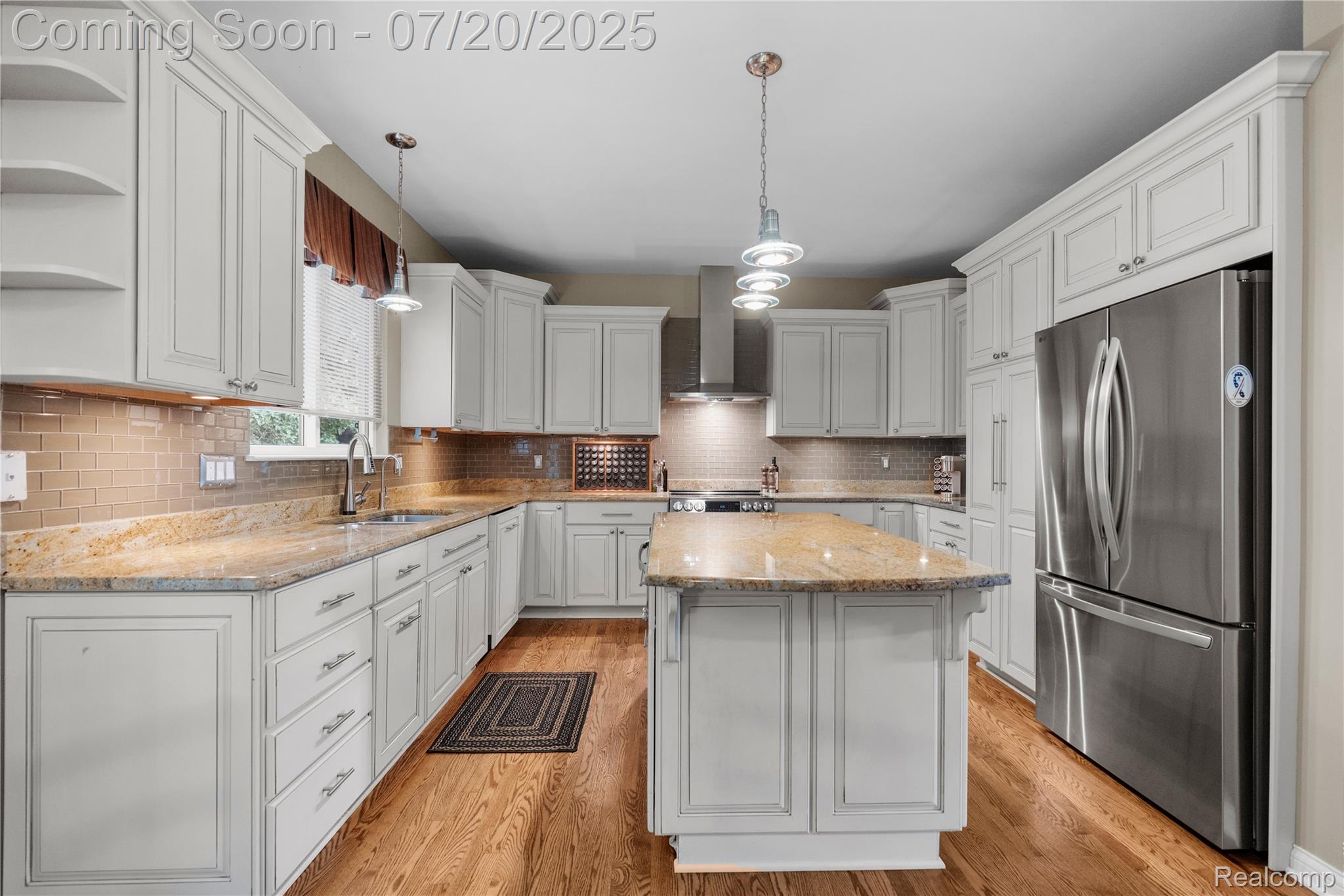 9589 Wellington Court
