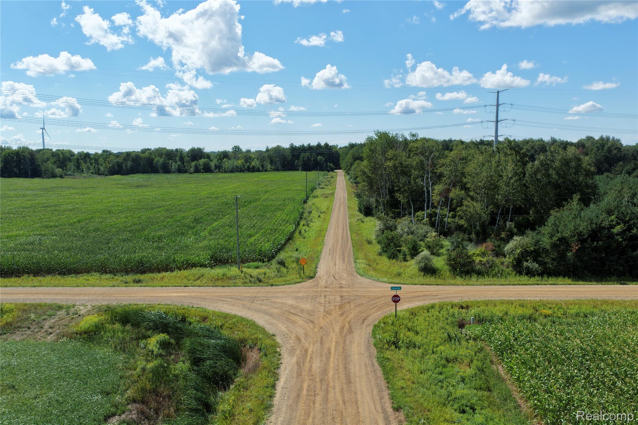 000 Parisville Road