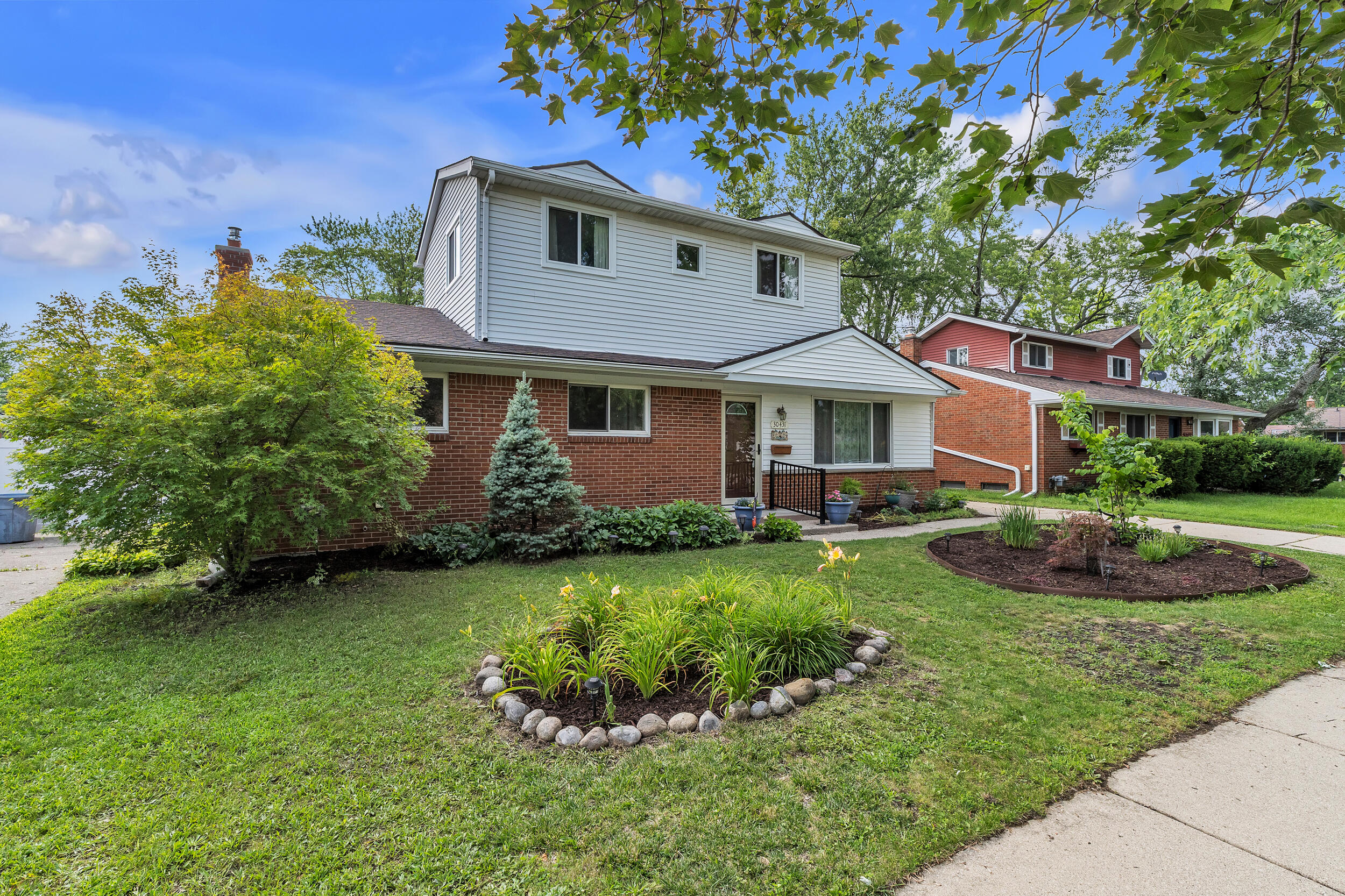 30431 Avon Court
