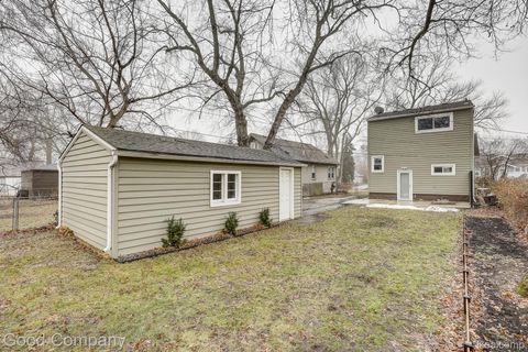 Tiny photo for 1060 W Hazelhurst Street, Ferndale City, MI 48220 (MLS # 20261021688)